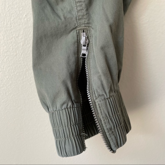 Abercrombie & Fitch Utility Jogger Pants Small - Picture 4 of 8
